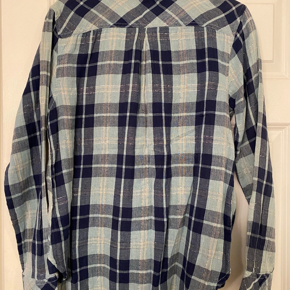 Soft Hues of blue plaid - Picture 3 of 4